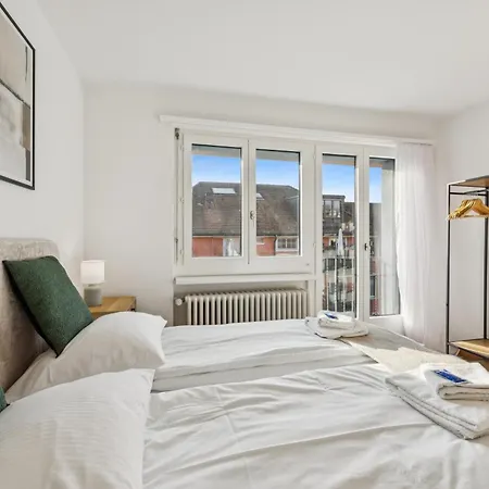 Lovely In The Center - Crown 1 Appartement