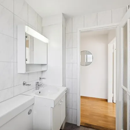 Lovely In The Center - Crown 1 Appartement